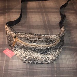 Snake print fanny pack